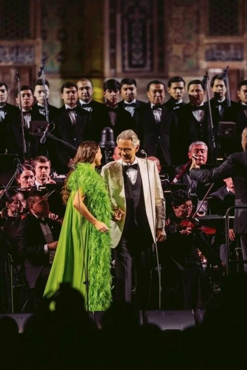 Алексей воробьёв и Аида Гарифуллина время в Самарканде проводят. 02