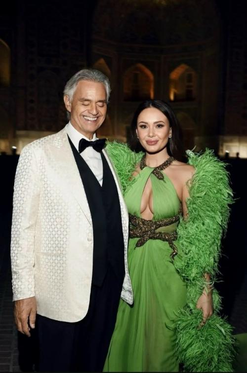 Алексей воробьёв и Аида Гарифуллина время в Самарканде проводят. 01