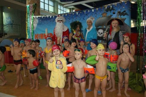 Аква - ёлки - незабываемый праздник для детей, который Fitness House ежегодно проводит в клубе на Крестовском.  