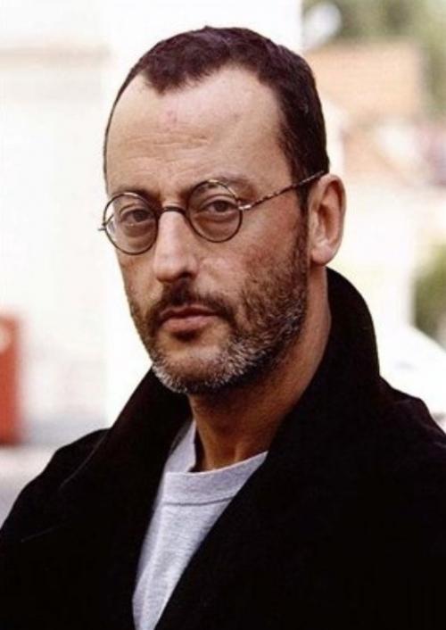 На снимках изображён 20-летний малоизвестный испанский актёр Хуан мореено вместе с эррерой - химеенес. 02