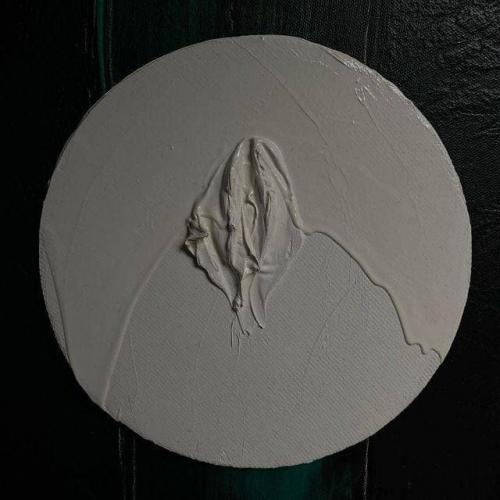 Серия авторских работ Она. 01