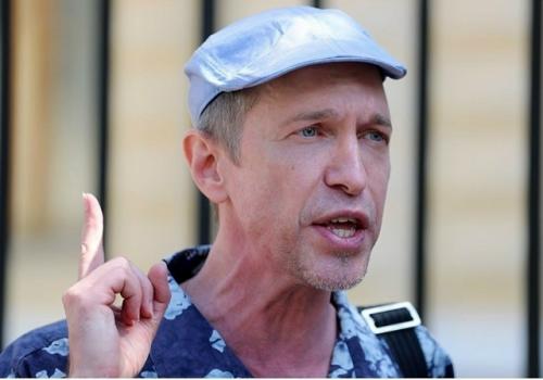 Соседов выступил против появления Маргариты овсянниковои в новогоднем эфире.
