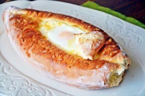 Хачапури по-аджарски.   Вам потребуется: 09