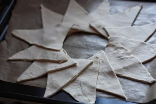 Пирог - венок с беконом, яйцами и сыром. 02 Пирог - венок с беконом, яйцами и сыром. 02