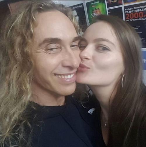 Интим был!  : Очередная актриса объявила себя любовницей Тарзана. 04