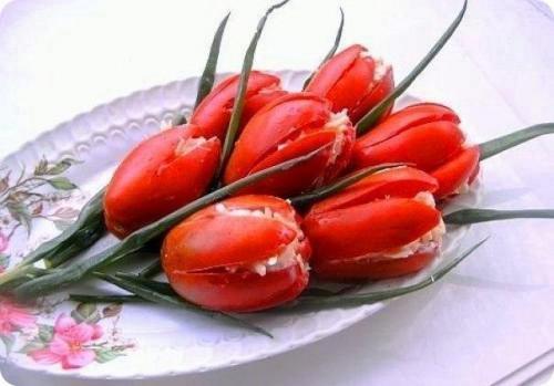 9 самых вкусных и необычно оформленных салатов к праздничному столу! 01