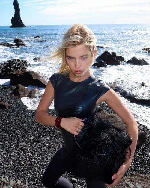 Алле брулетовой 25 лет, и она только начинает свой путь в кино. 03