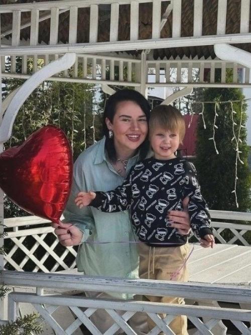 Саша черно озвучила опасения, связанные с будущим 5-летнего сына.
