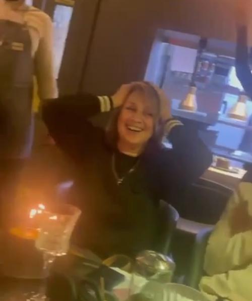 Какая она у вас молодая! 02