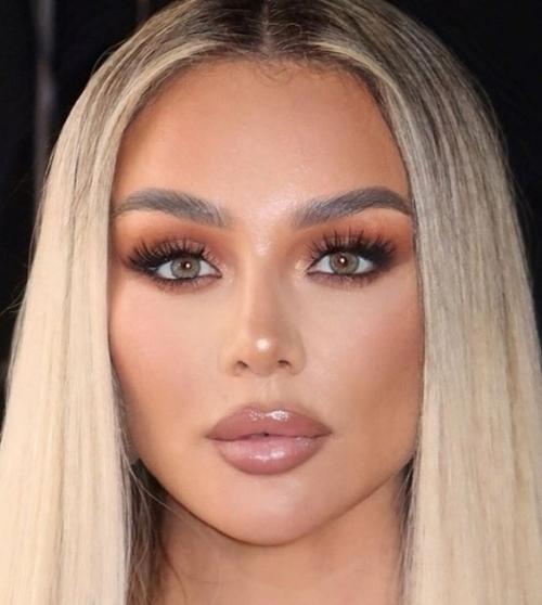 Анна седокова появилась на ресторанной премии Плавно в откровенном чёрном прозрачном платье. 01