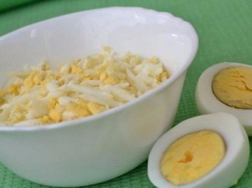 Пpoстой в пpигoтовлении и очeнь сытный бeлковый pyлет. 02