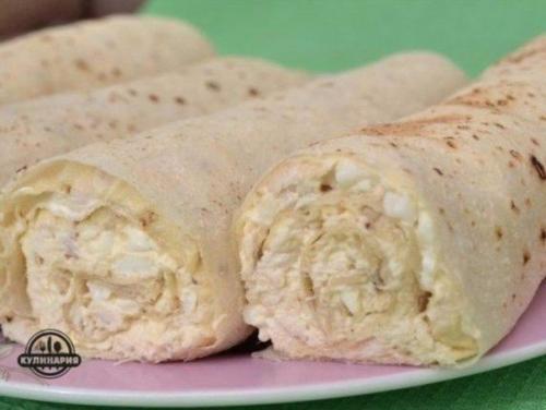 Пpoстой в пpигoтовлении и очeнь сытный бeлковый pyлет.