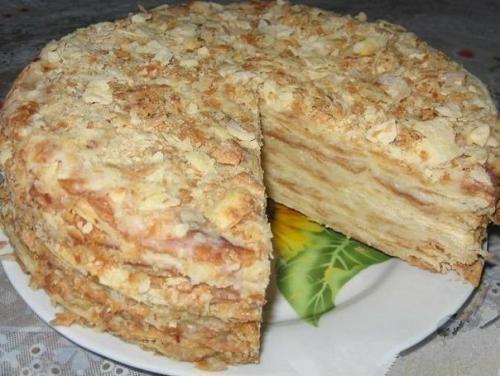 Старый Наполеон.   Сейчас пекут наполеоны в упрощенном варианте, и старый рецепт Наполеона забыт совершенно.