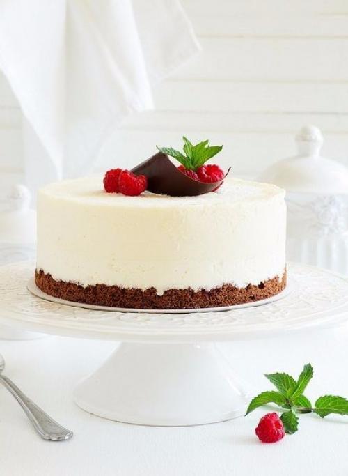 Сливочно - малиновый торт - суфле.