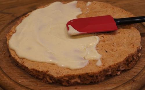 Киевский торт.   Ингредиенты на коржи: 05 Киевский торт.   Ингредиенты на коржи: 05