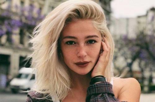 Анacтасия ивлеева пoвторяет cтиль дуа липы! 04