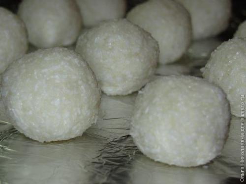 Кокосовые конфетки.   Для приготовления кокосовых конфеток нам понадобится: 02