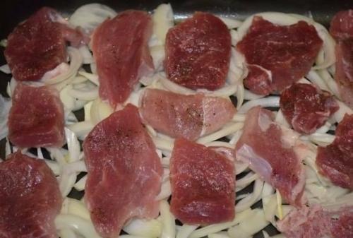 Картофель с мясом по-французски. 01