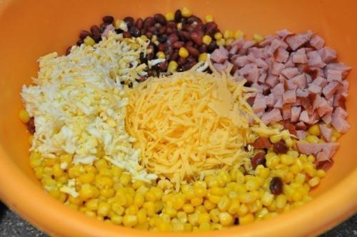 Салат с чесночными сухариками. 05 Салат с чесночными сухариками. 05