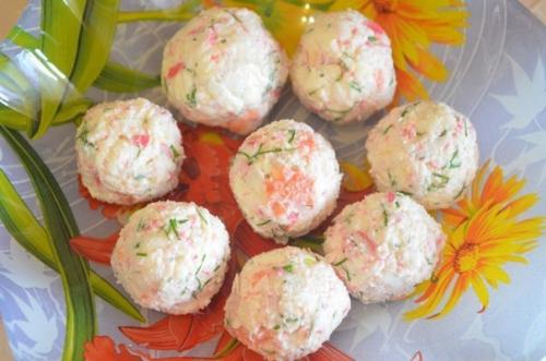 Сырные шарики с крабовыми палочками. 06 Сырные шарики с крабовыми палочками. 06