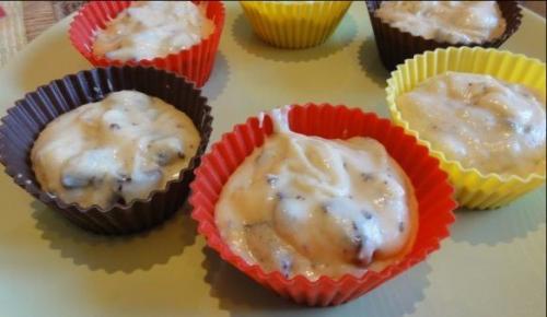 Маффины с кусочками шоколада. 05