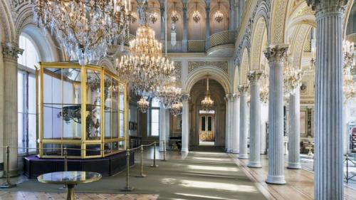 Уважаемые участницы!  Всегда делала маникюр с замачиванием.