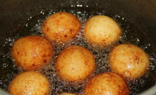 Творожные пончики.  Вам потребуется: 03