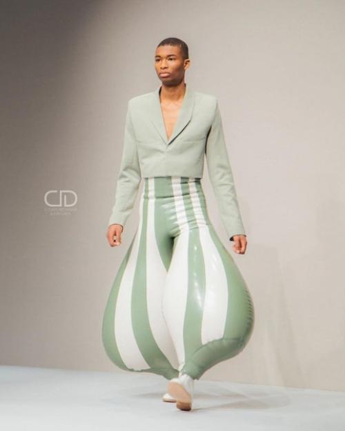 Мужская неделя моды в Лондоне выглядит бесподобно. 03