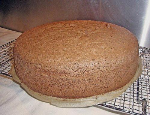 Шоколадный бисквит.

Ингредиенты: 

