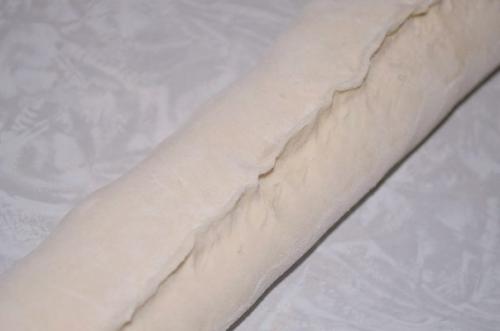 Слоёные булочки с творожной начинкой и изюмом. 04