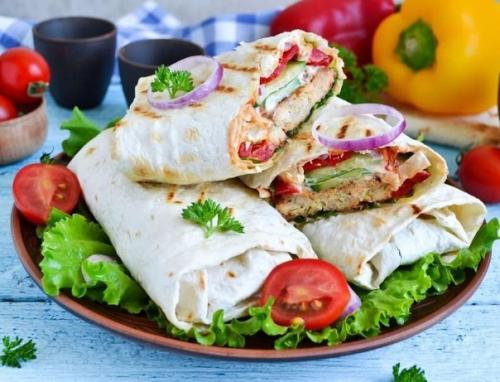 Есть среди вас любители шаурмы? 02 Есть среди вас любители шаурмы? 02