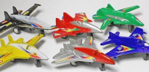 Анон.  Кто знает, подскажите где можно приобрести подобные игрушки самолетики (размером не больше указательного пальца. 01