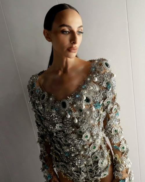 Екатерина Варнава призналась, что ещё сильнее похудела. 02