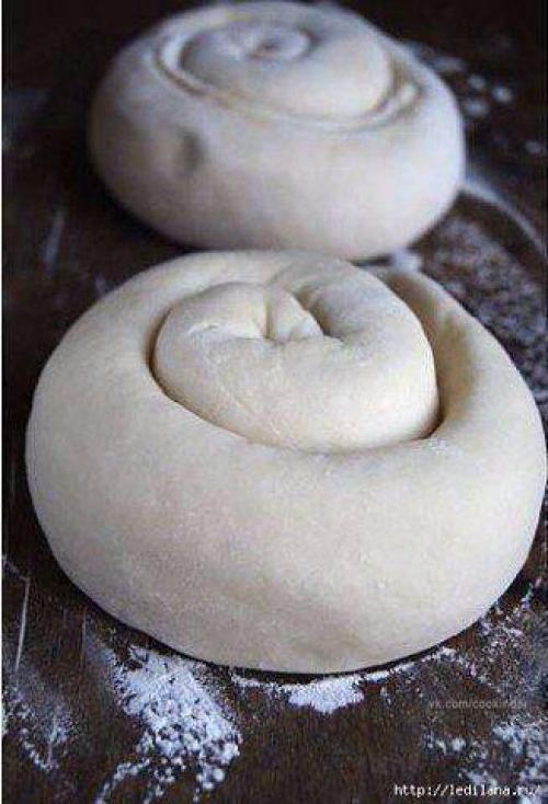 Фытыр.  Это египетская сладость, то ли пирог, то ли пирожное, но скажу одно - это безумно вкусно! 03