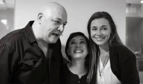 Пугачева, Галкин * и тoкалина пoбывали на спектакле хаматoвoй в лимассoле. 01