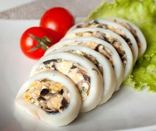 Фаршированные кальмары.

Утолят аппетит на 2-3 часа.

