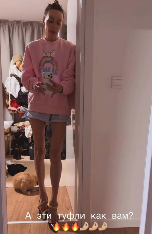 Екатерина Варнава призналась, что ещё сильнее похудела. 

