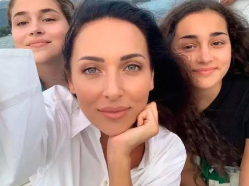 Муж уже Смирился: Алсу рассказала, как Ян Абрамов воспринимает семейные проблемы. 01