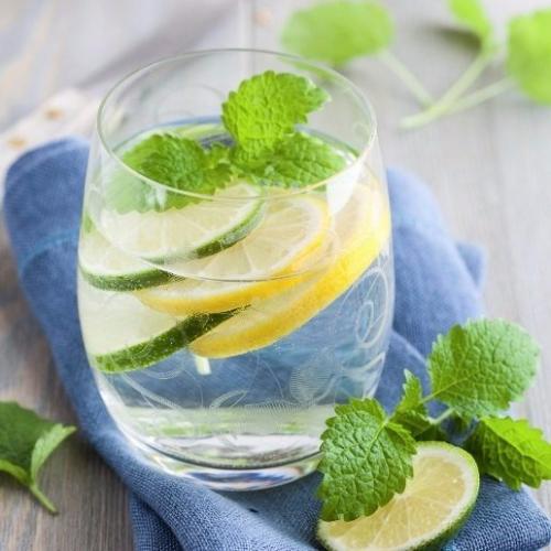 ? 5. Причин выпить воду с лимоном натощак утром? 

