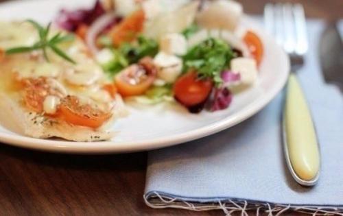 Курица под помидорами и сыром. 07 Курица под помидорами и сыром. 07