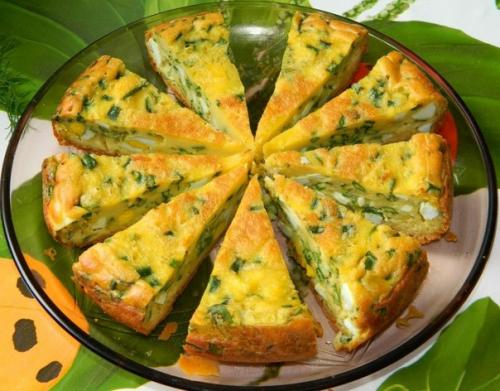 Пирог с яйцами и зеленым луком. 

