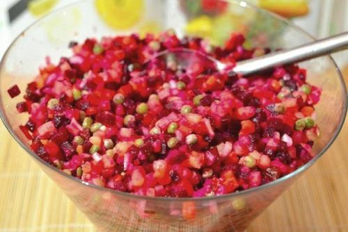 Винегрет.  Ингредиенты:  - Свёкла 5 шт. 04