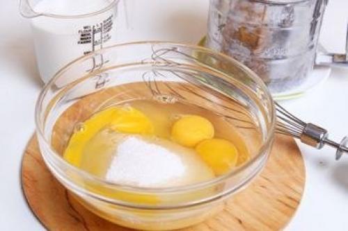 Простой пирог с вишней на кефире. 03 Простой пирог с вишней на кефире. 03