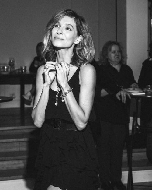 Елена подкаминская атмосферными кадрами с празднования дня рождения поделилась. 07