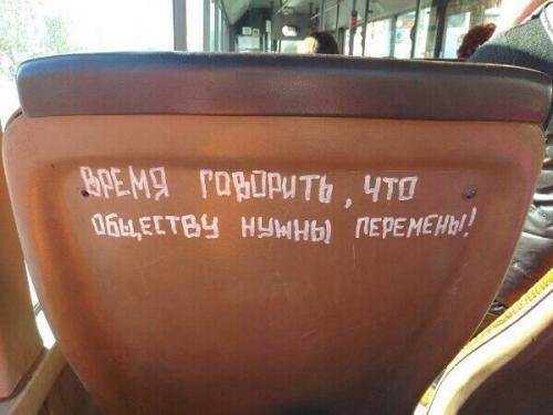 Господа, кто знает автора сих произведений? 02