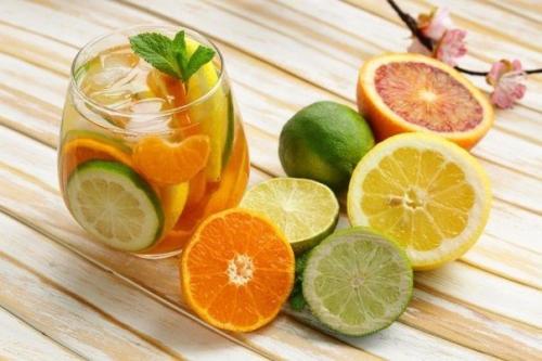 9 способов сделать питьевую воду вкуснее и полезнее? 01 9 способов сделать питьевую воду вкуснее и полезнее? 01