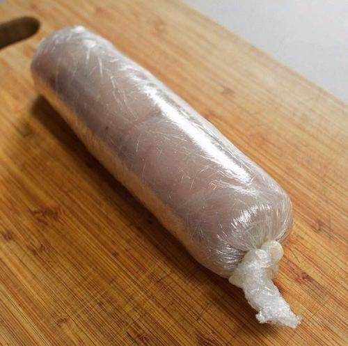 Паровой куриный рулет с мандаринами и черносливом? 05 Паровой куриный рулет с мандаринами и черносливом? 05