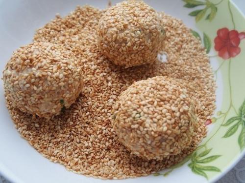 Салатные шарики А-ля Мимоза. 07