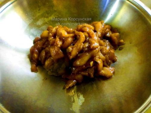 Фунчоза (салат, стеклянная лапша) с курицей и шпинатом. 04