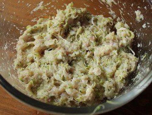 Кабачково - куриные котлеты. 03